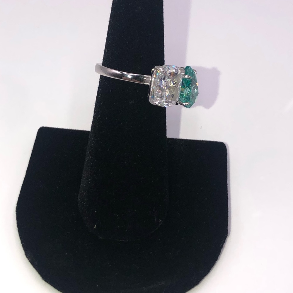 8ct Toi et Moi Ring - Picture 8 of 14
